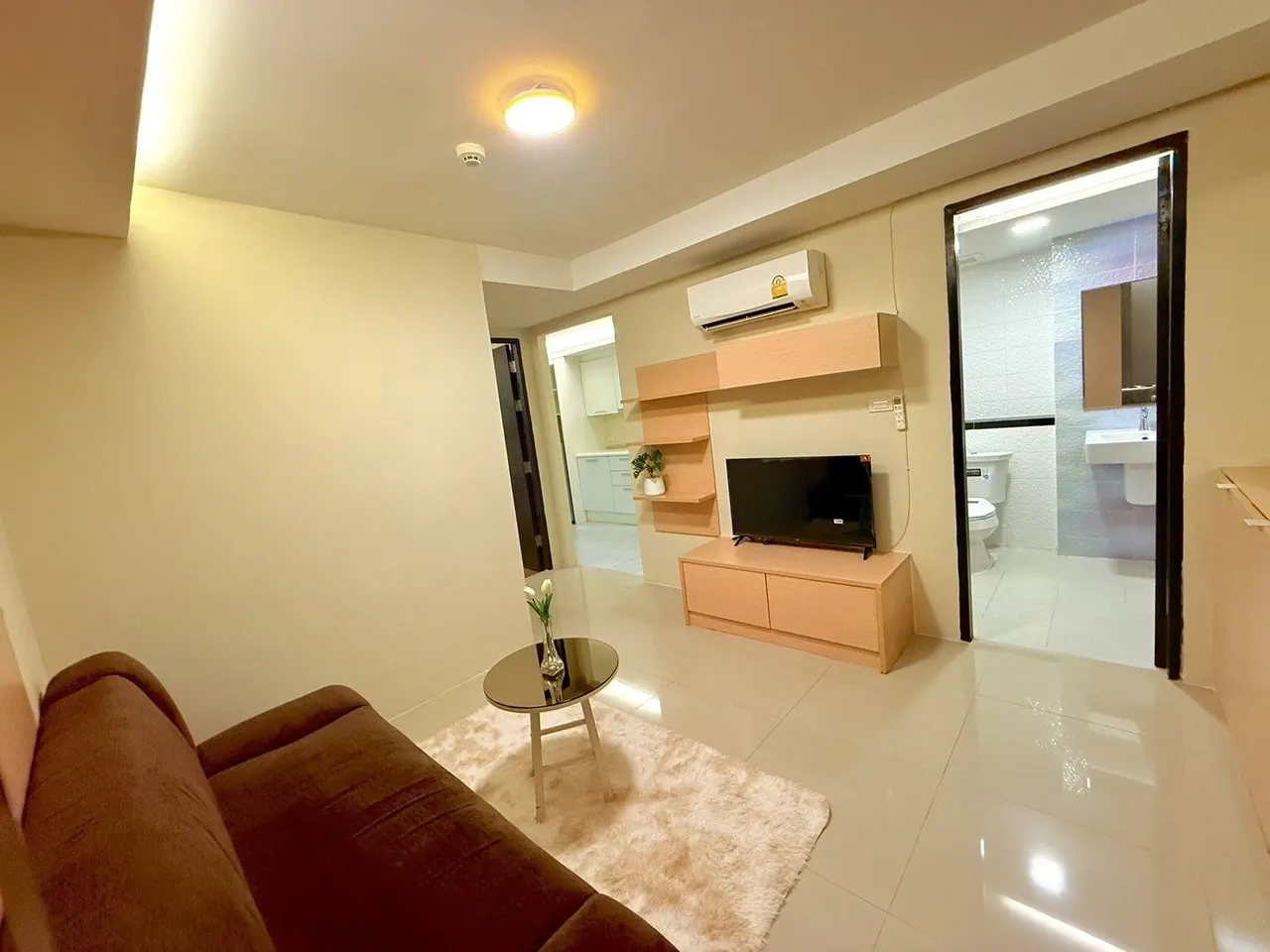 1 bd · 1 ba · 45 m²