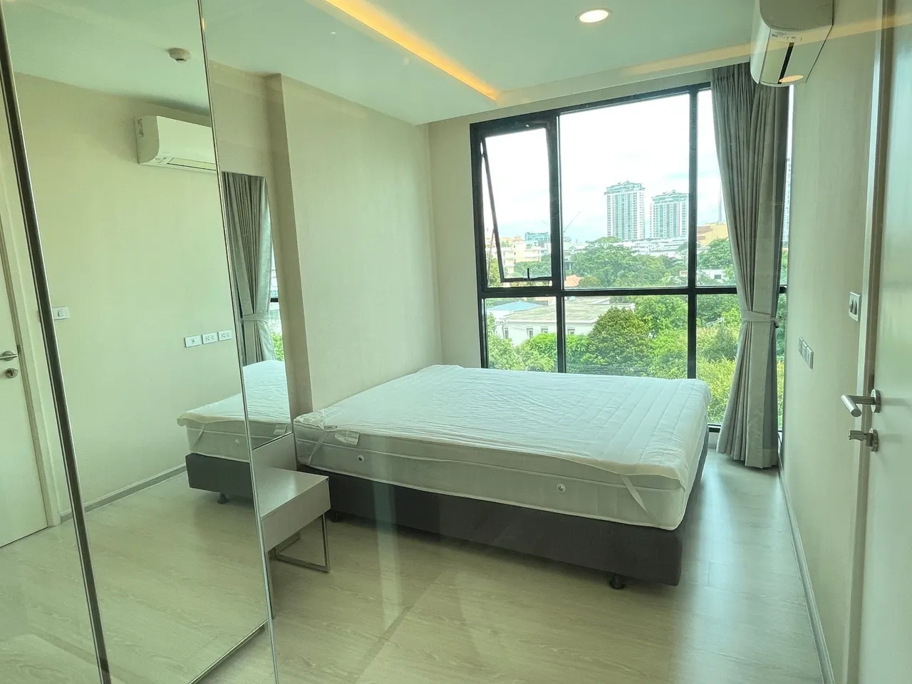 Condo · 1 сп. · 1 ванн. · 29 m²
