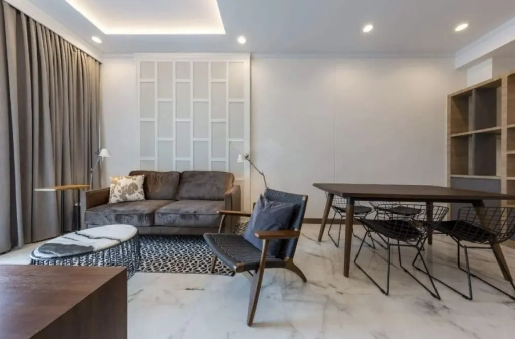 Condo · 1 bd · 1 ba · 49 m²
