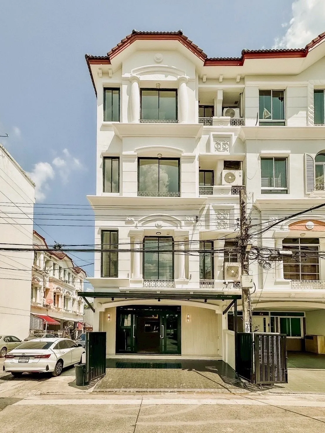 Townhouse · 4 ch. · 7 sdb · 260 m²
