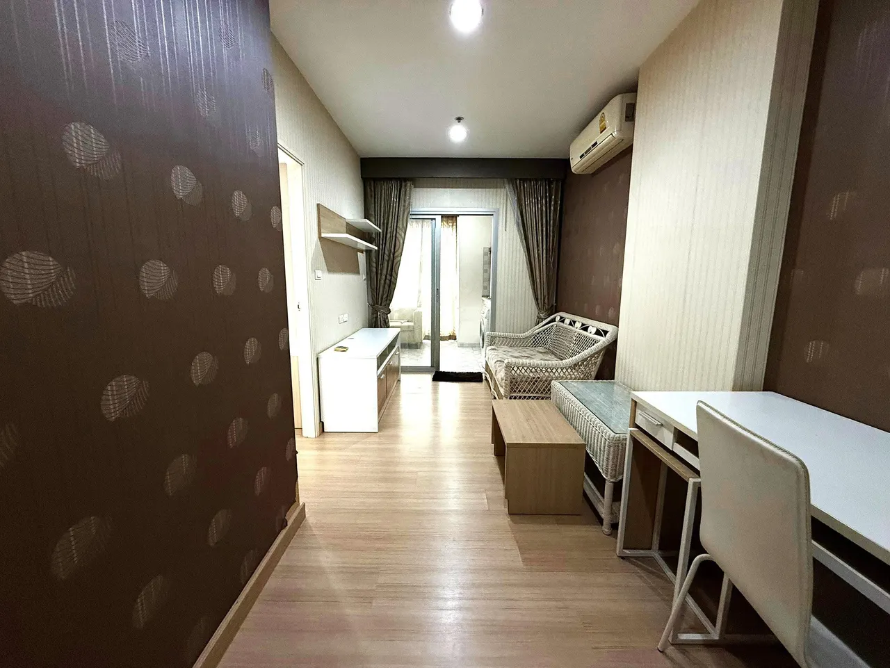 1 bd · 1 ba · 40 m²