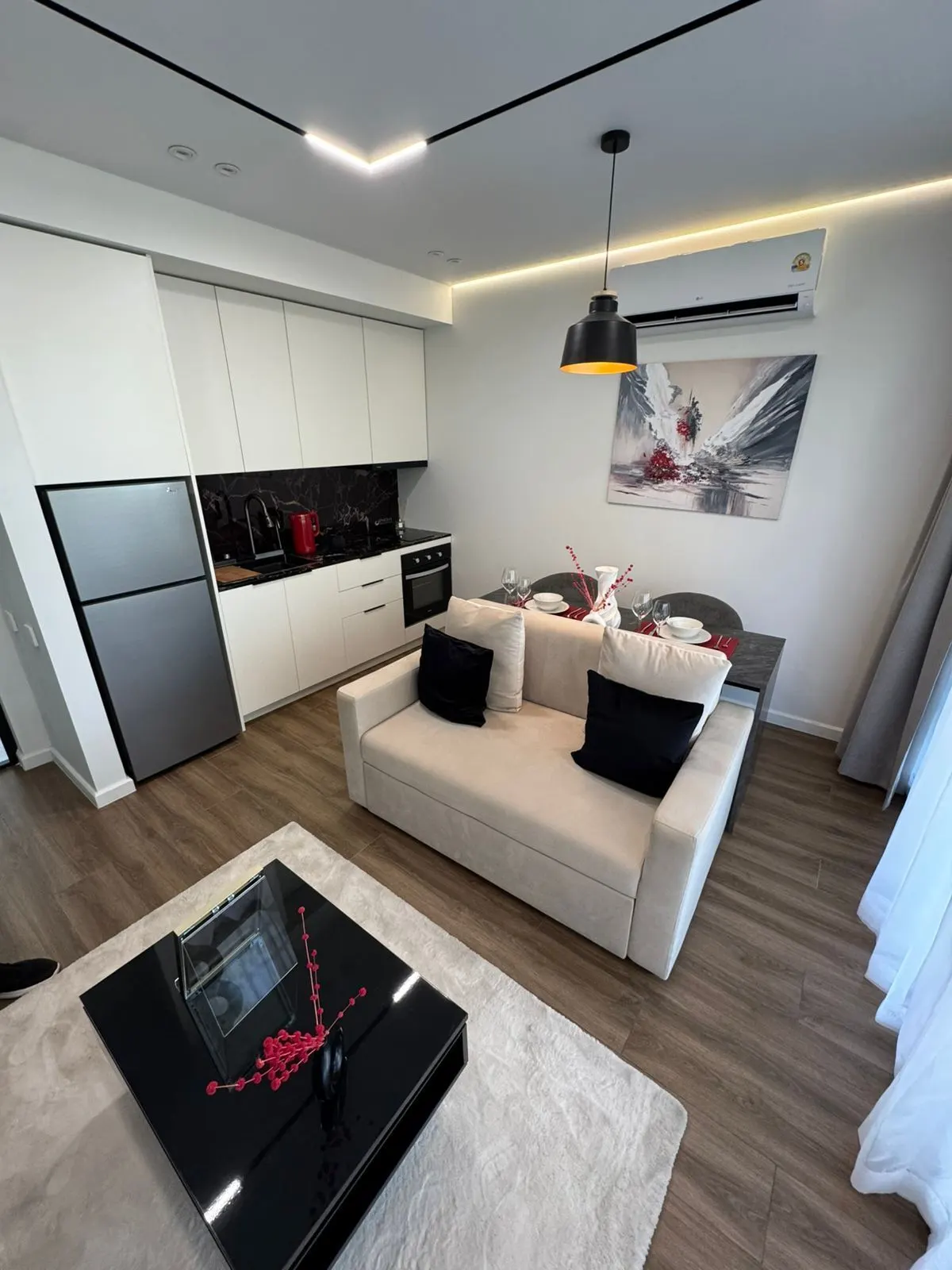 Condo · 1 室 · 1 卫 · 36 m²