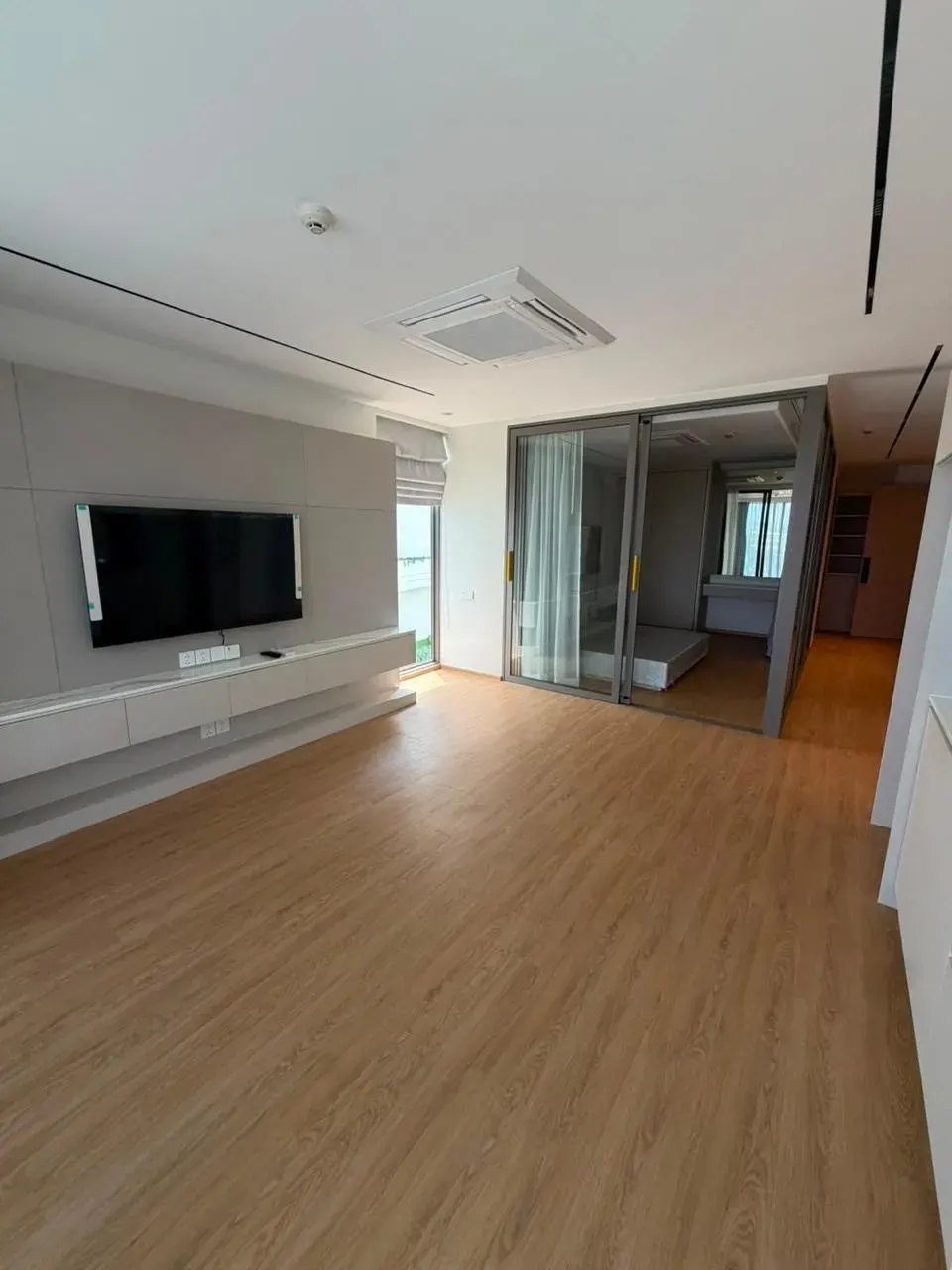 1 ch. · 1 sdb · 56 m²