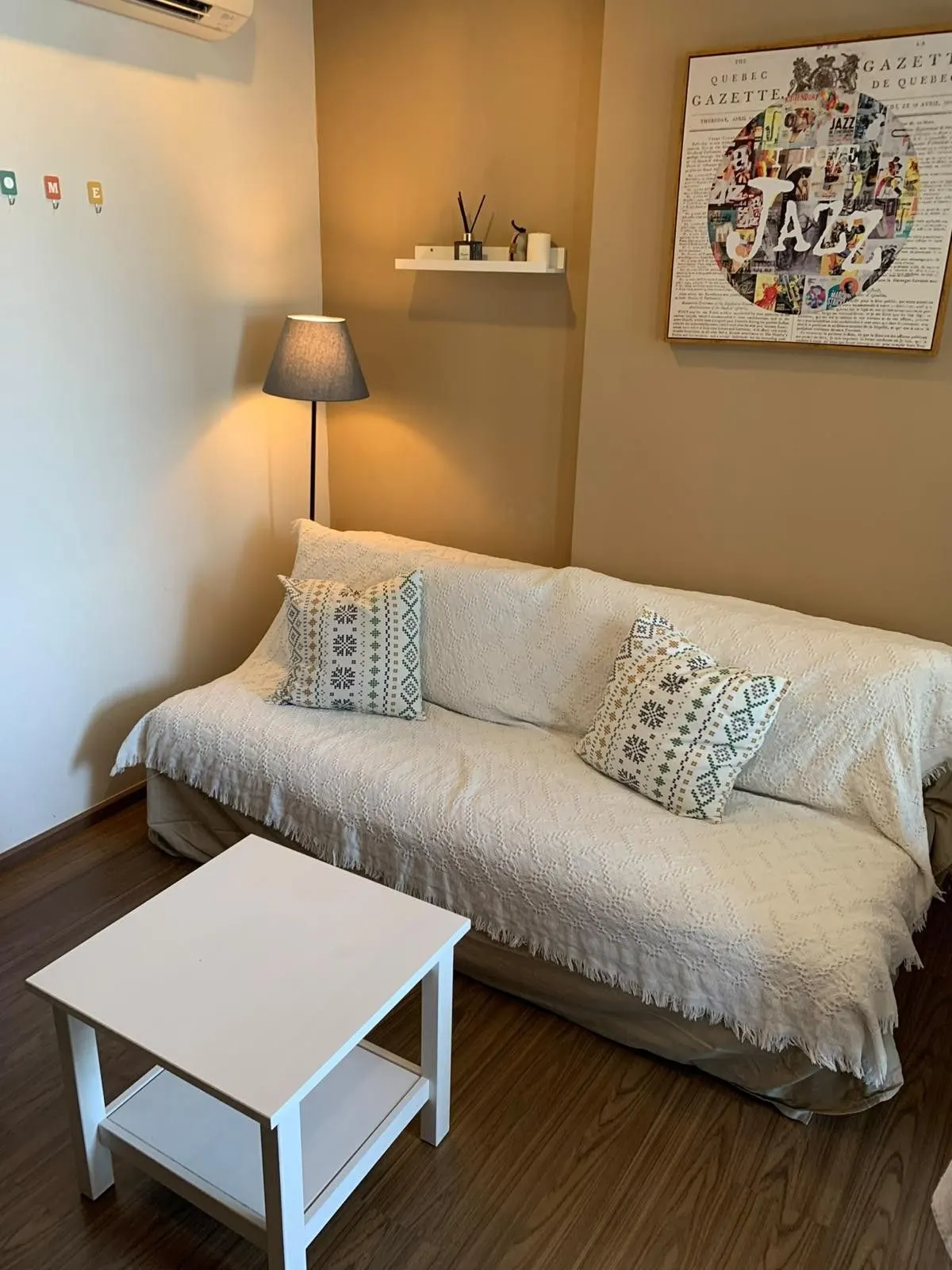 1 ห้องนอน · 1 ห้องน้ำ · 31 m²