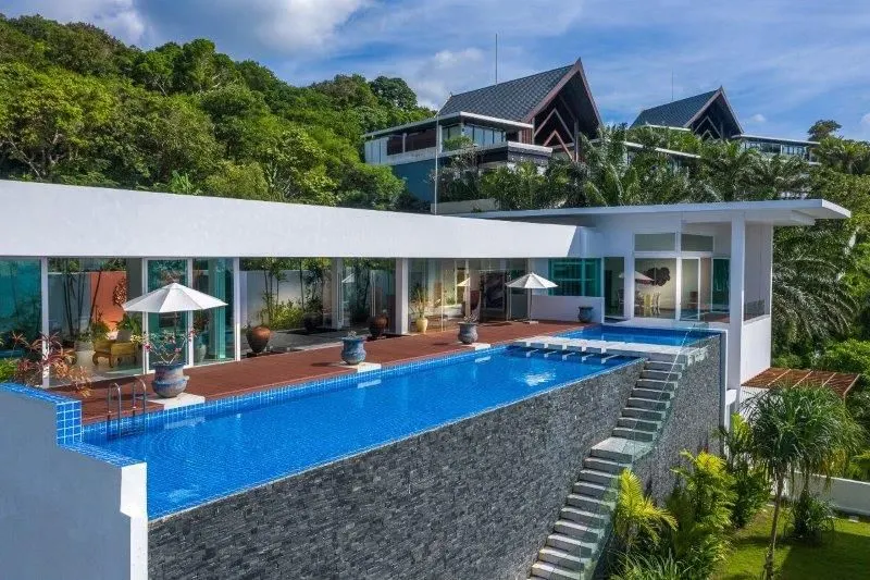 Villa · 6 室 · 7 卫 · 2,700 m²