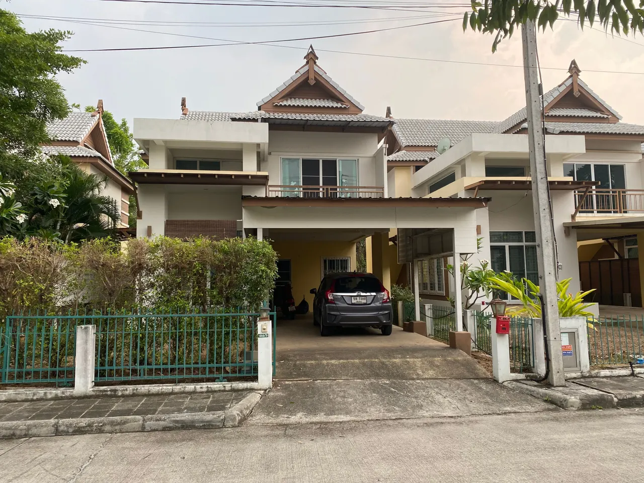 House · 3 ch. · 3 sdb · 240 m²
