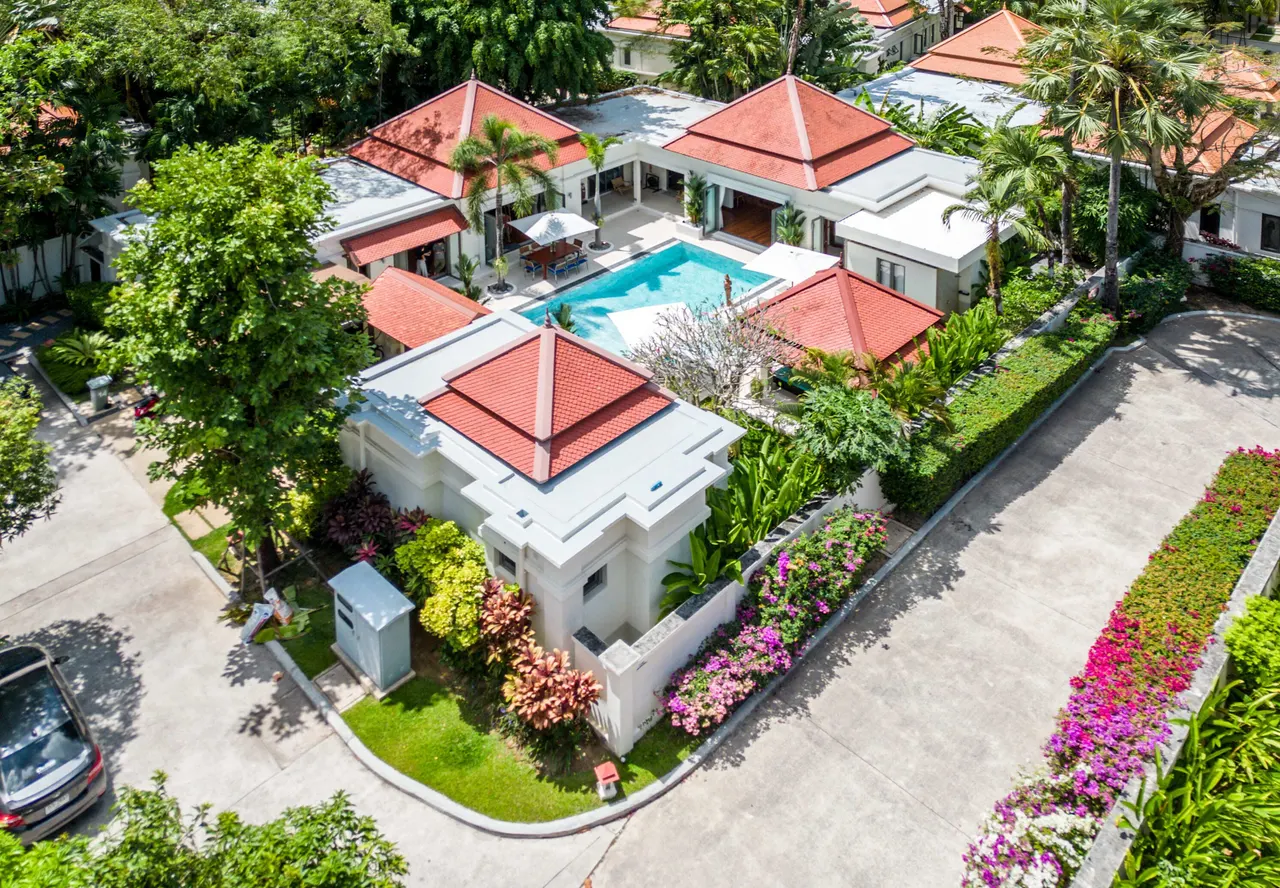 Villa · 4 ห้องนอน · 4 ห้องน้ำ · 454 m²