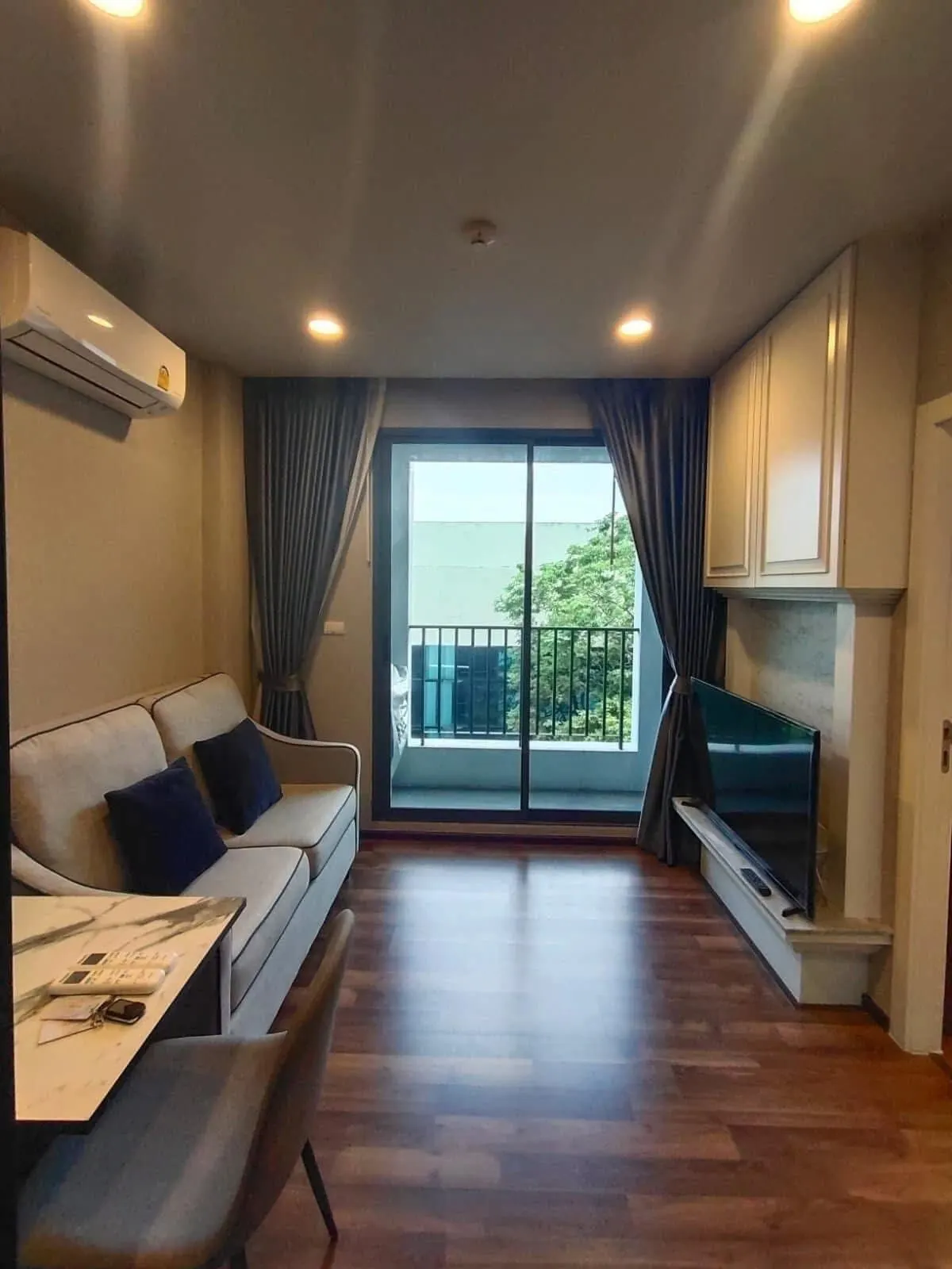Condo · 1 bd · 1 ba · 31 m²
