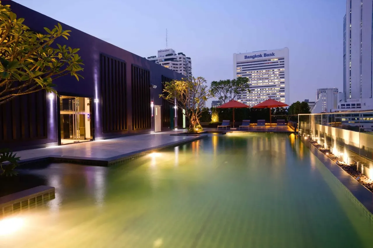 Collezio Sathorn-Pipat