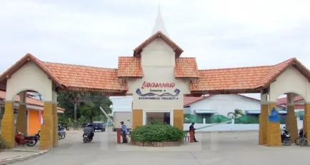 Ekmongkol Village 4