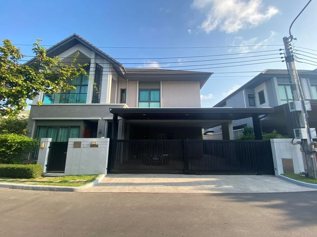 House · 4 室 · 5 卫 · 329 m²