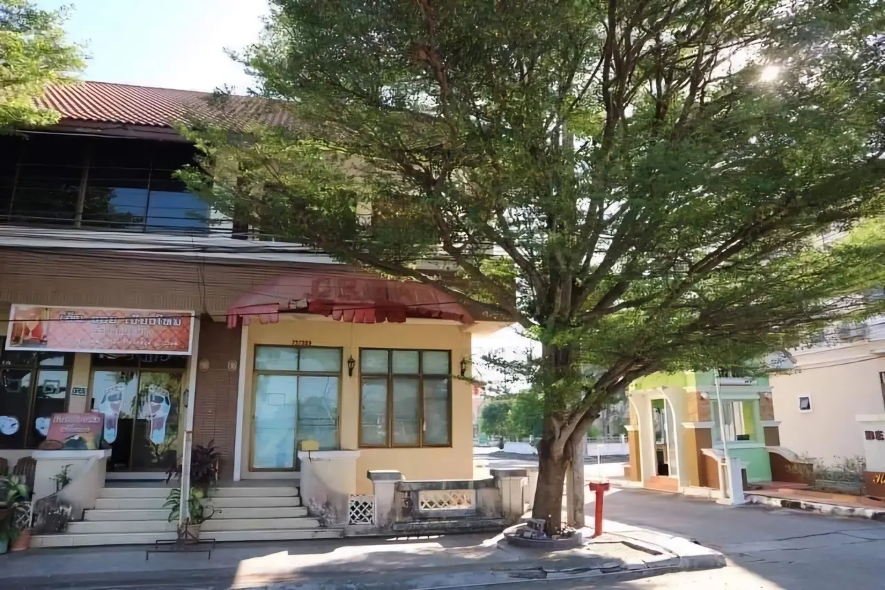 Shophouse · 2 ch. · 2 sdb · 108 m²
