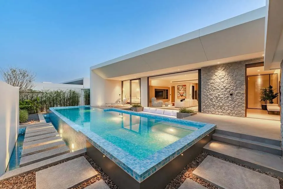 Villa · 3 ห้องนอน · 3 ห้องน้ำ · 352 m²
