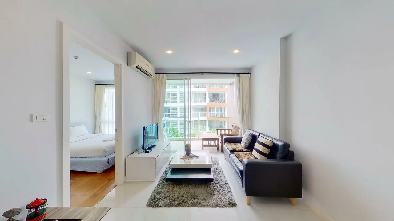 Condo · 1 室 · 1 卫 · 54 m²