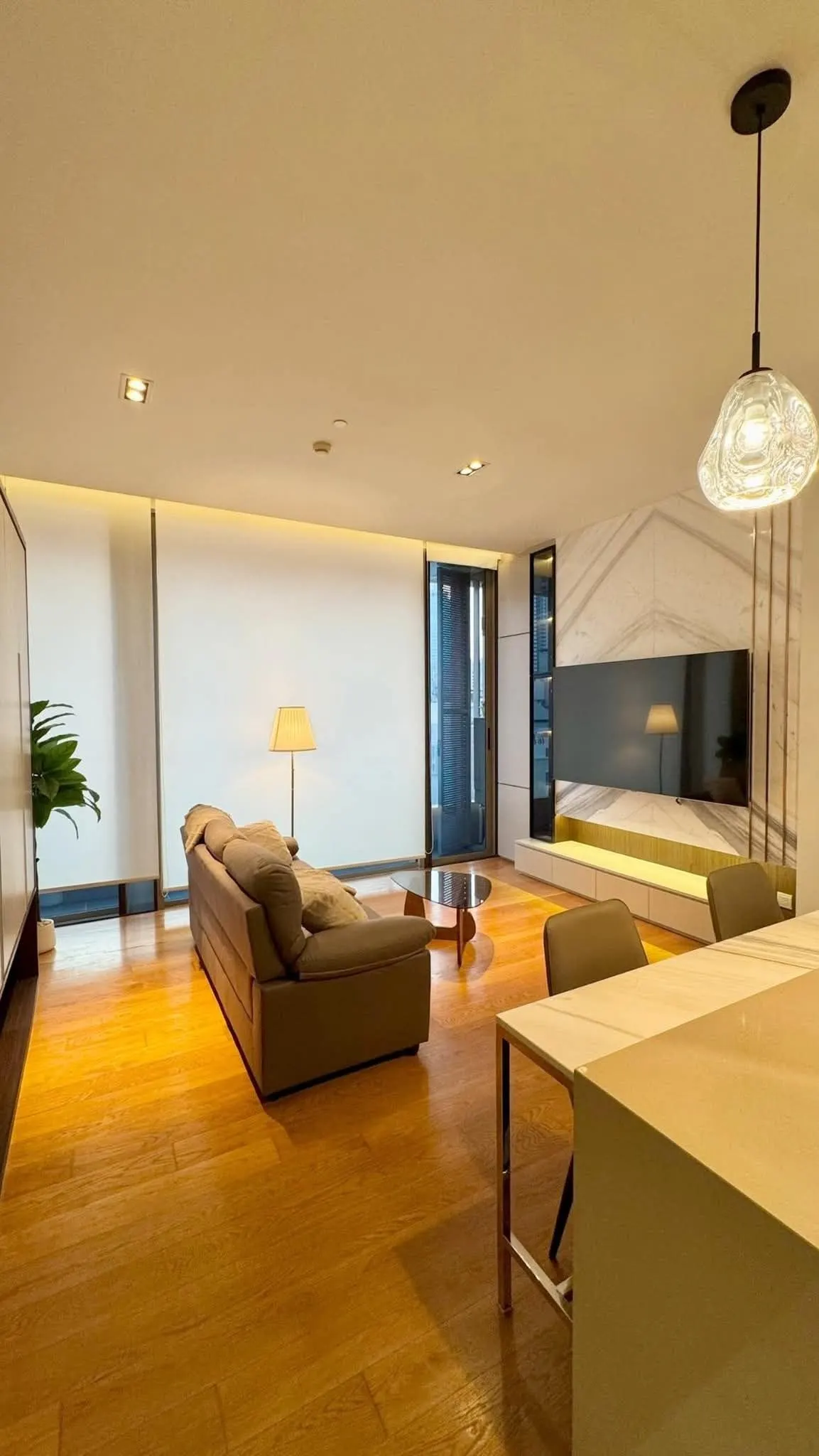 Condo · 1 室 · 1 卫 · 57 m²