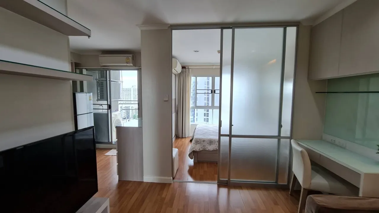 Condo · 1 室 · 1 卫 · 28 m²