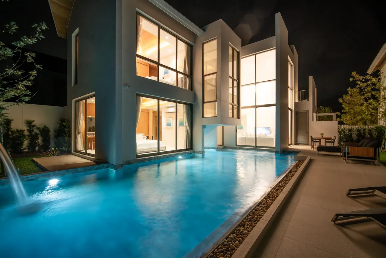 3 сп. · 3 ванн. · 403 m²