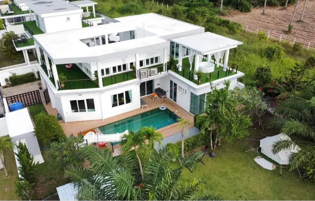 Villa · 4 ch. · 5 sdb · 400 m²