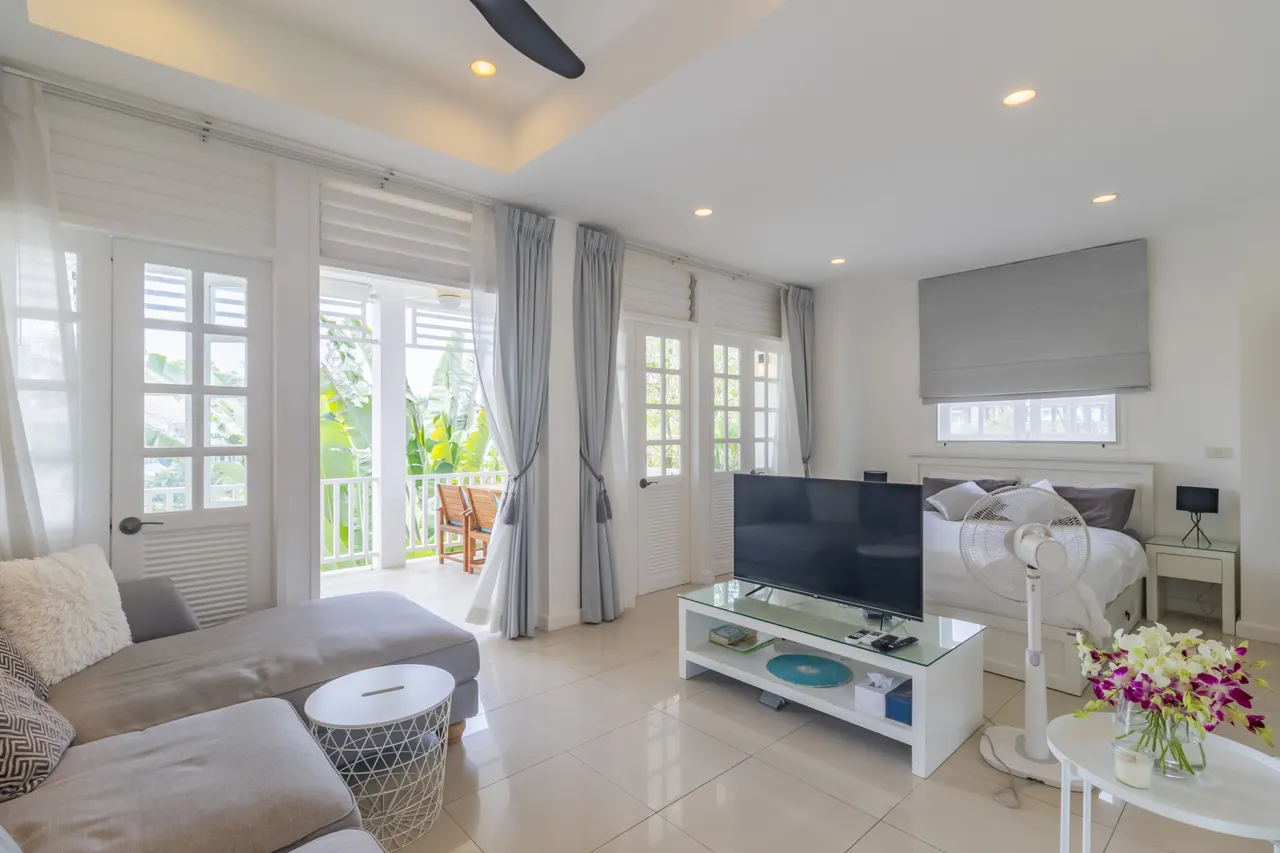 Condo · 1 卫 · 57 m²