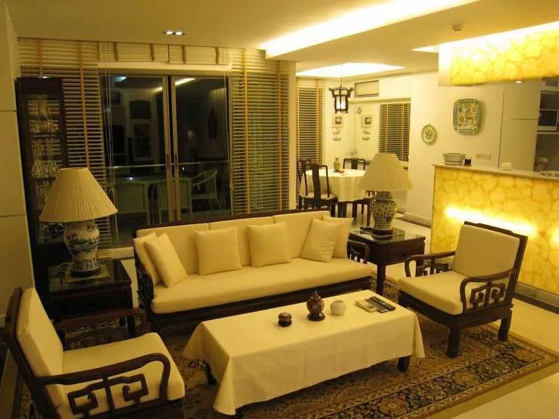 Condo · 2 bd · 2 ba · 118 m²