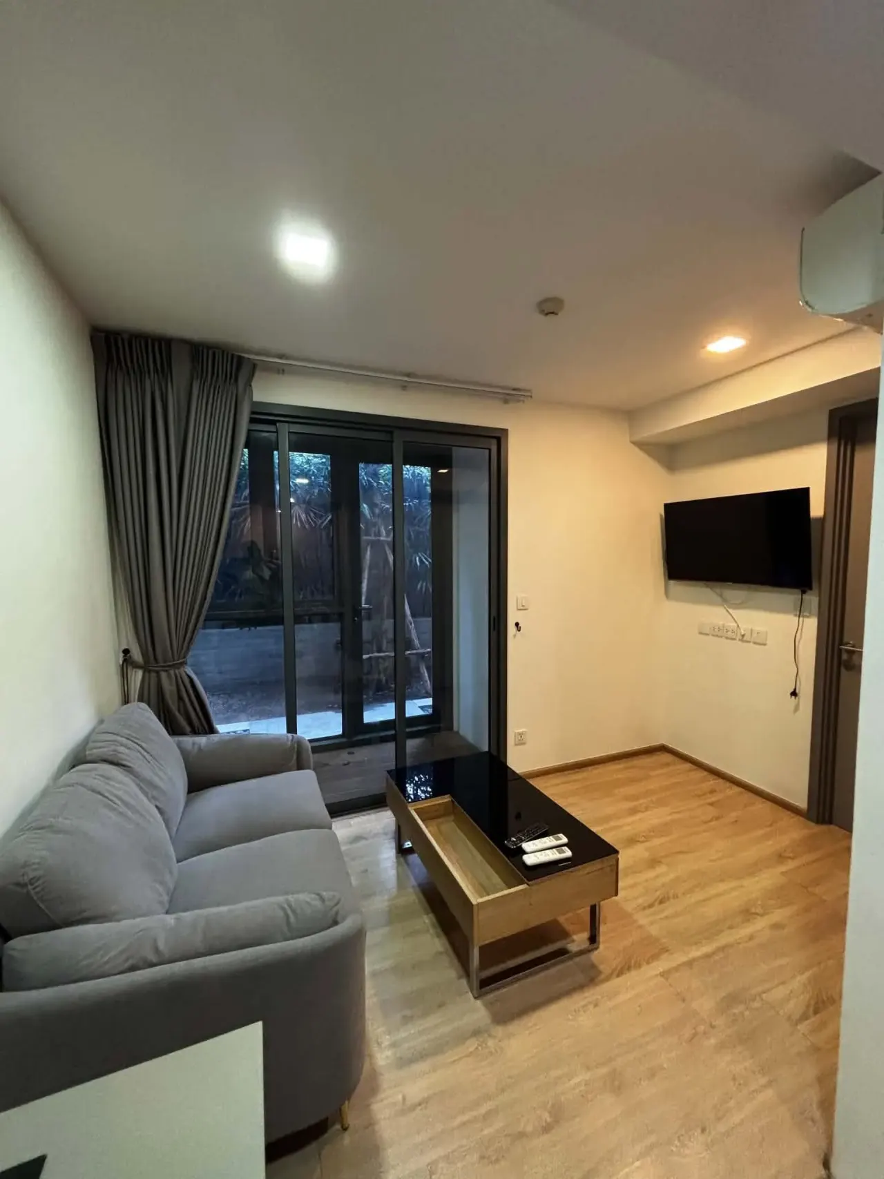 1 ch. · 1 sdb · 37 m²
