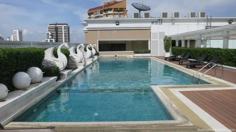 Le Nice Ekamai