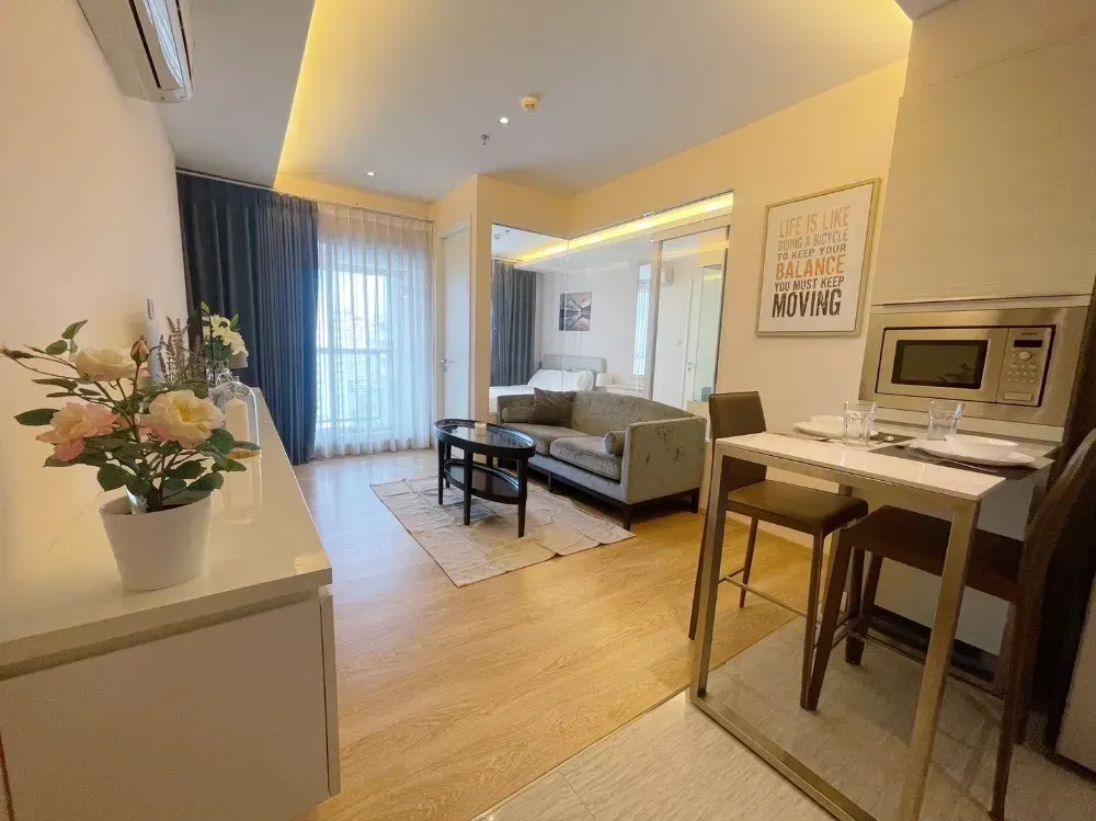 Condo · 1 室 · 1 卫 · 40 m²