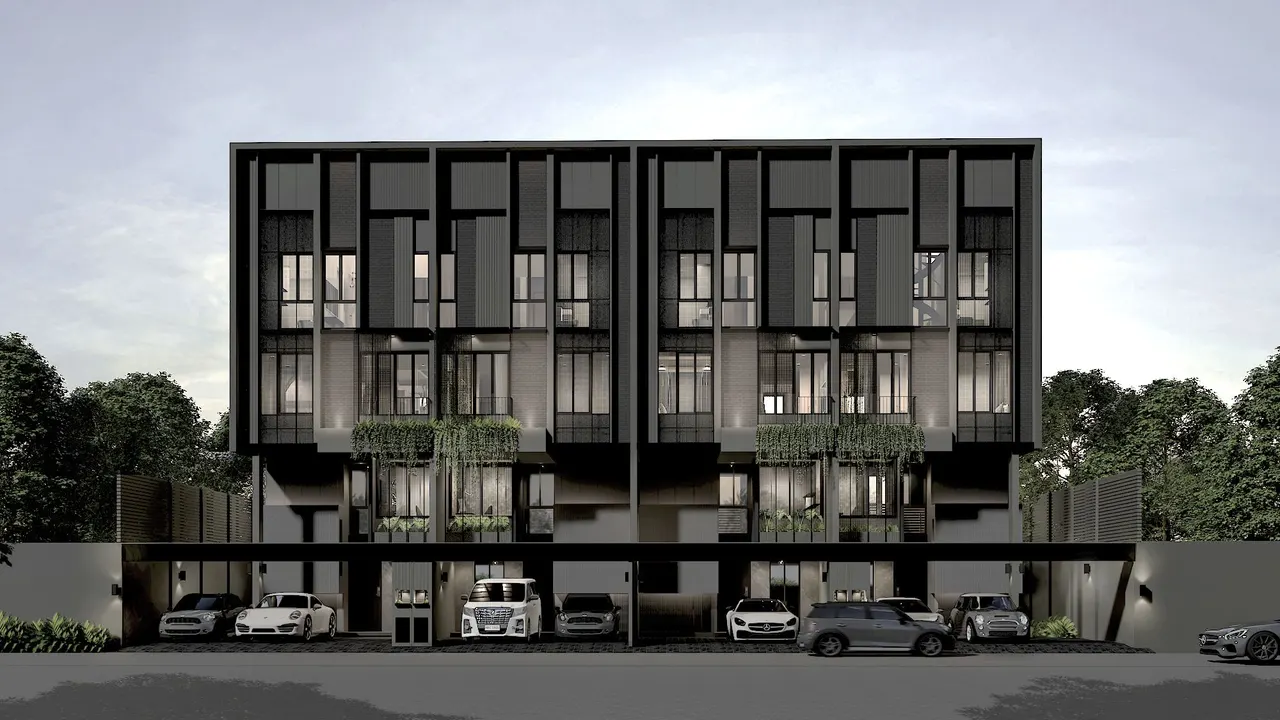 Townhouse · 4 bd · 4 ba · 250 m²
