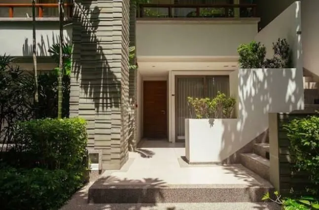 Apartment · 2 室 · 2 卫 · 117 m²