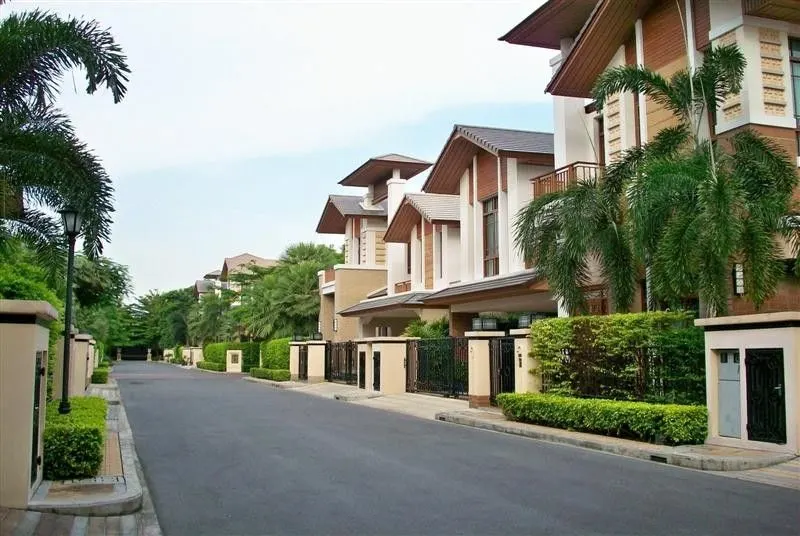Baan Sansiri Sukhumvit 67