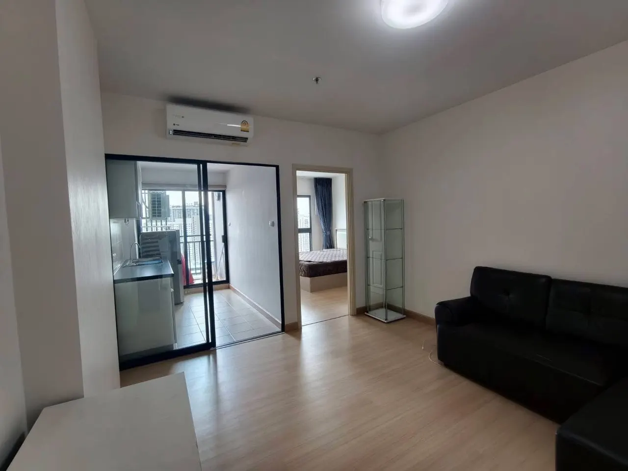 1 сп. · 1 ванн. · 42 m²