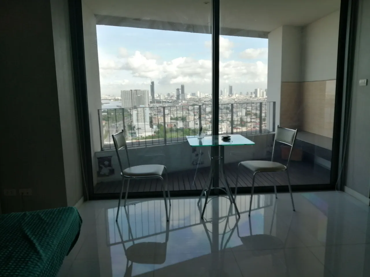 Condo · 1 ห้องนอน · 1 ห้องน้ำ · 58 m²