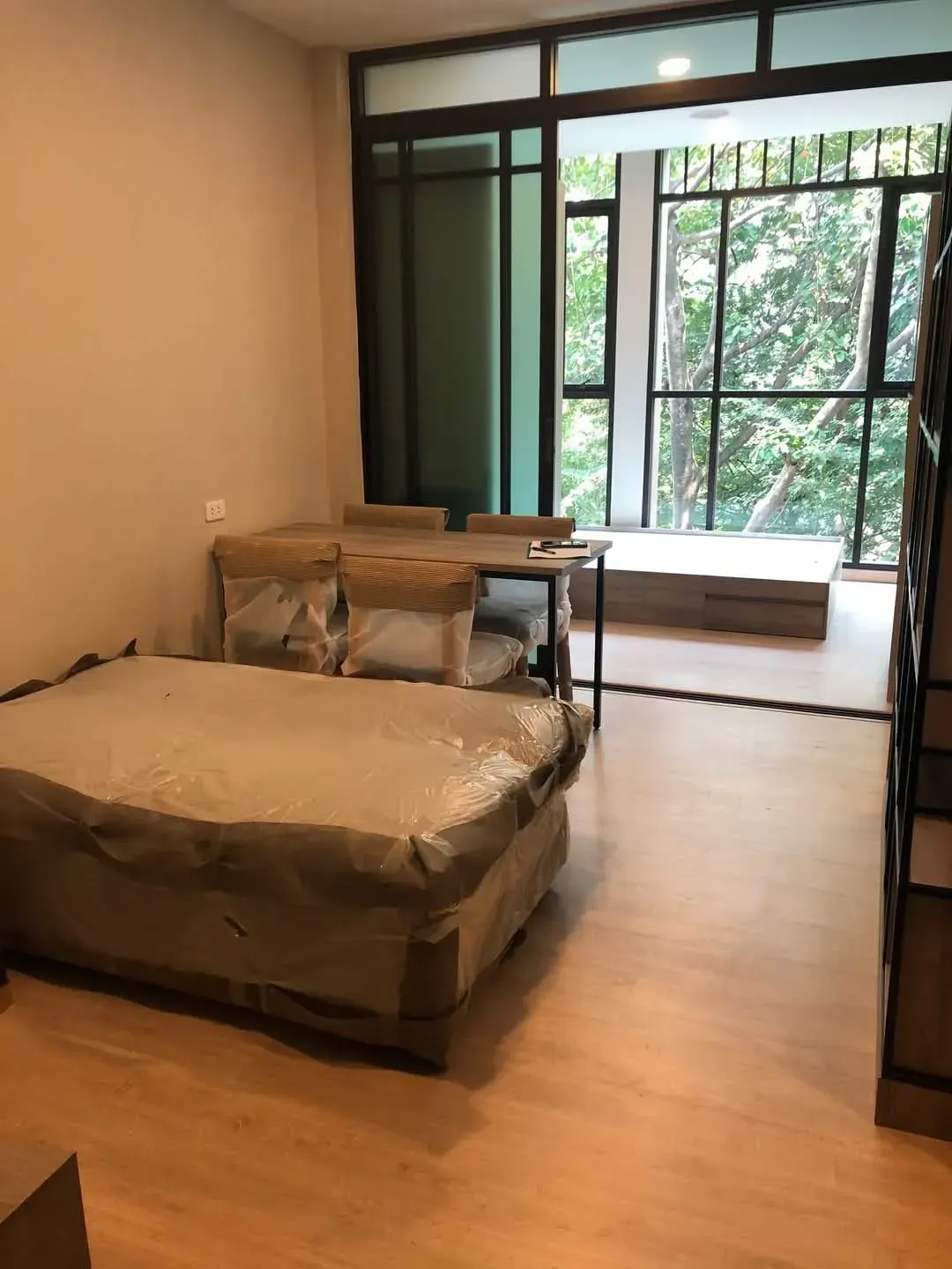 Condo · 2 室 · 1 卫 · 35 m²