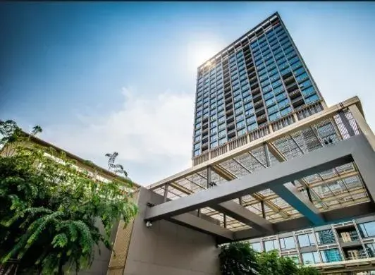 Sindhorn Tonson