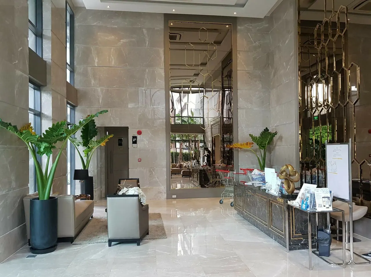 Mayfair Place Sukhumvit 50