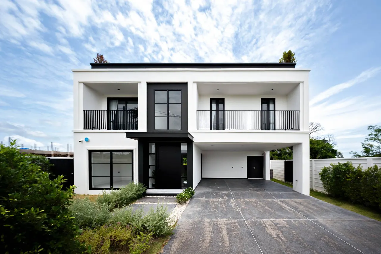 Highgrove Villas