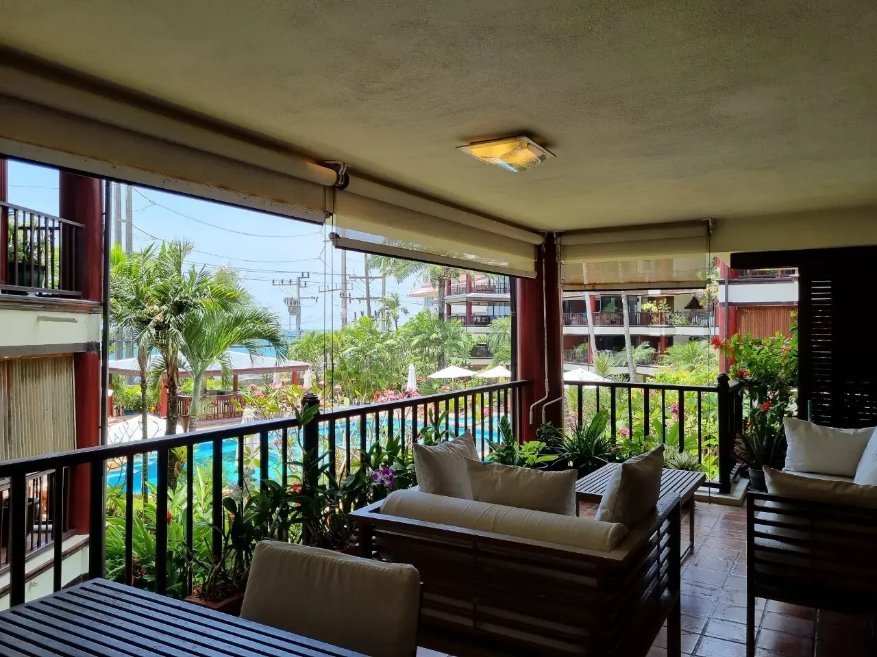 Condo · 2 ห้องนอน · 2 ห้องน้ำ · 107 m²