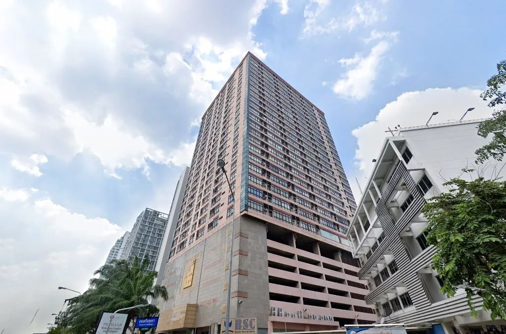 Phayathai Place