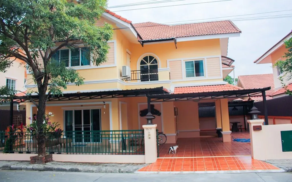 House · 3 ห้องนอน · 3 ห้องน้ำ · 250 m²