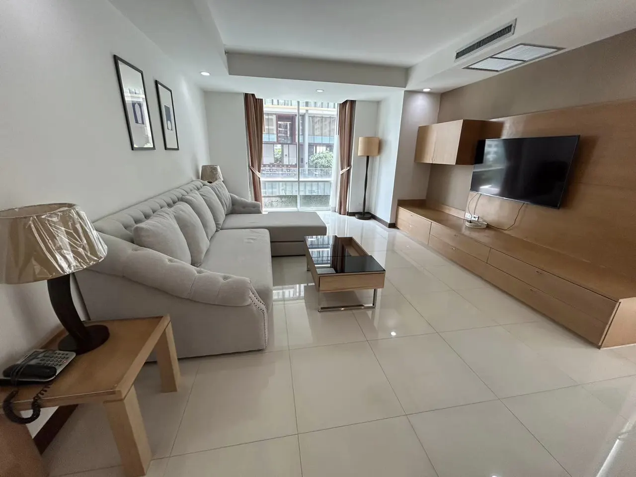 Condo · 2 ห้องนอน · 2 ห้องน้ำ · 112 m²