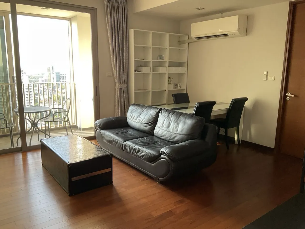 Condo · 2 bd · 2 ba · 70 m²