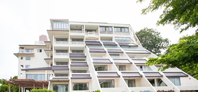 The Green Golf Residence