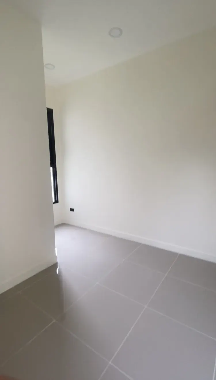 House · 2 室 · 2 卫 · 96 m²