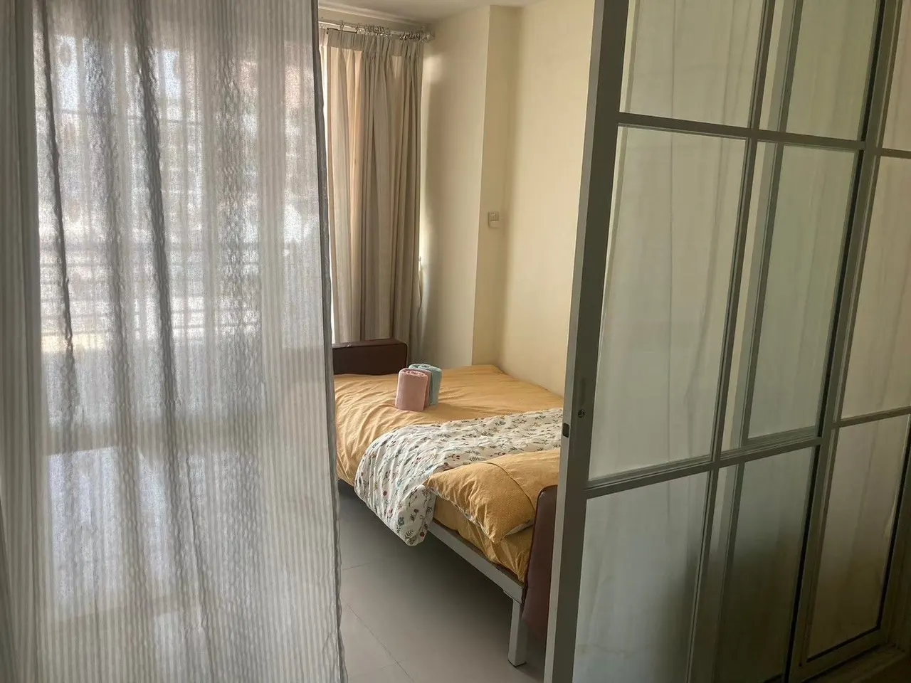 2 bd · 64 m²
