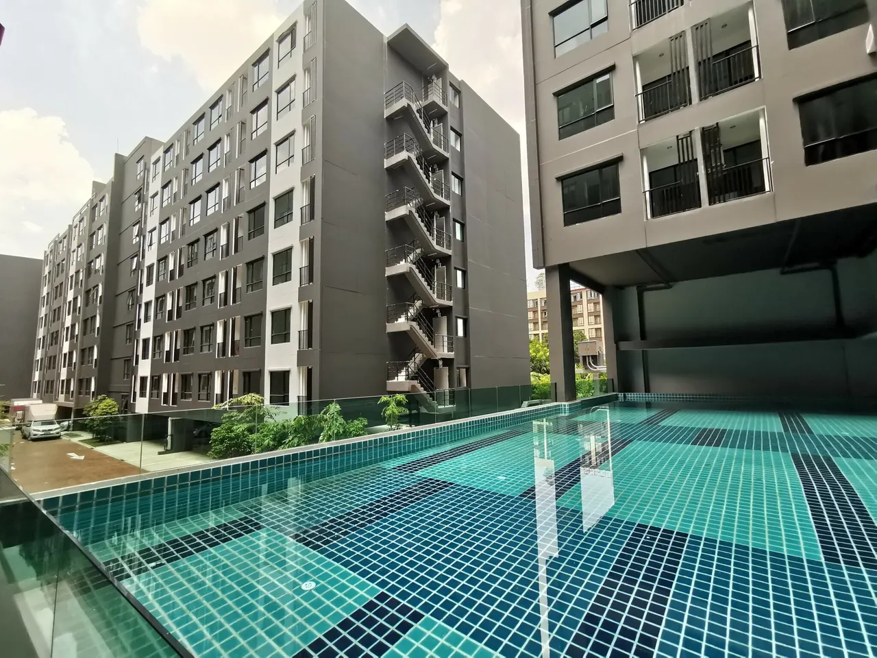 REACH Phahonyothin 52