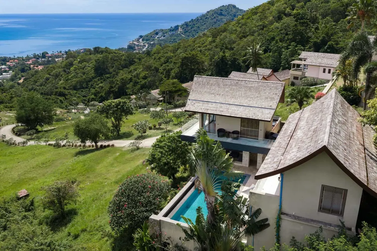 Villa · 4 ห้องนอน · 4 ห้องน้ำ · 400 m²