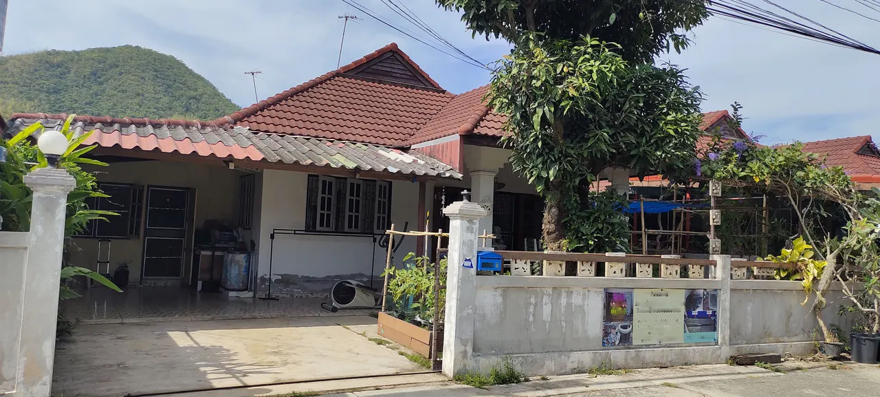 Baan Suksawad