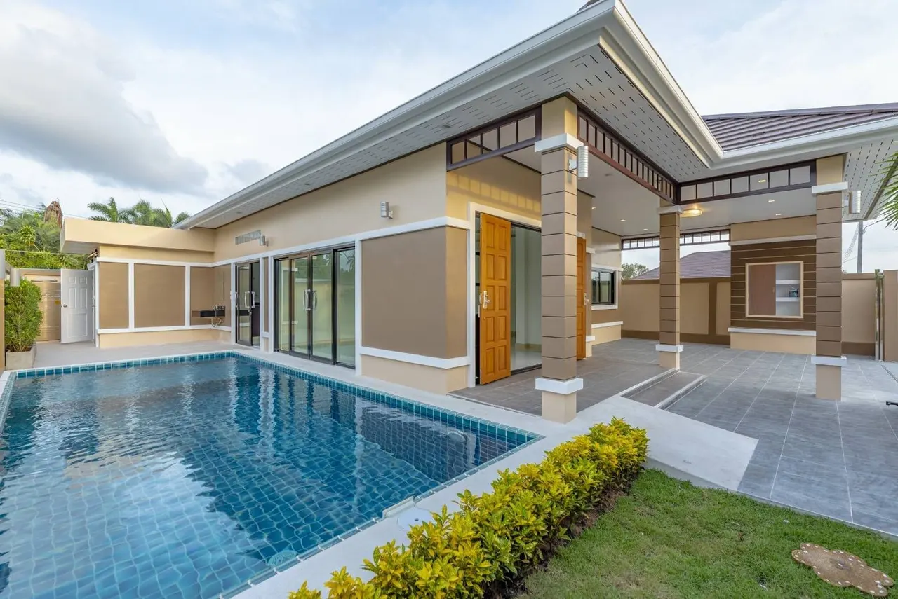 Living Grand Home