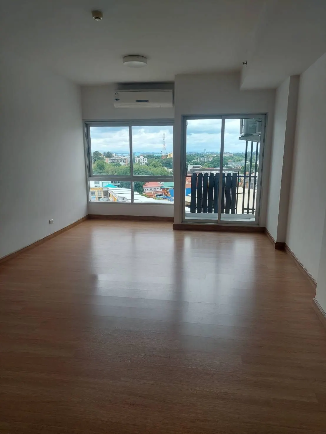 Condo · 1 ba · 33 m²