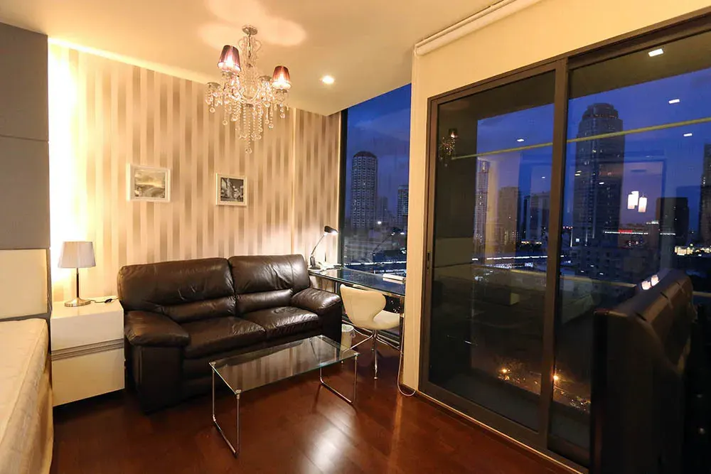 Condo · 1 室 · 1 卫 · 42 m²